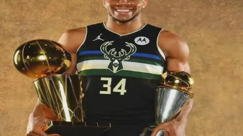 冒险家商店新品节试玩：大乐透期号专家推荐，质合分析前区十码